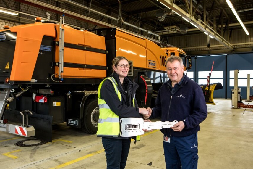 links: Theresia Winkler-Flügel, Target Group Manager Airport, ASH Group / rechts: Klaus Bayha, Senior Expert Fuhrparkrevision & Fuhrparkprojekte, Flughafen Stuttgart