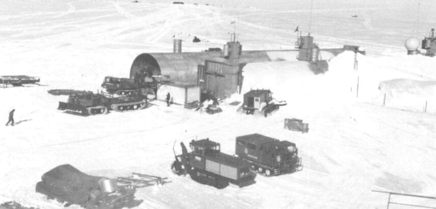 Schmidt’s Raupenschneefräse VF 3-HR im Einsatz beim Bau der Deutschen Antarktisforschungsstation