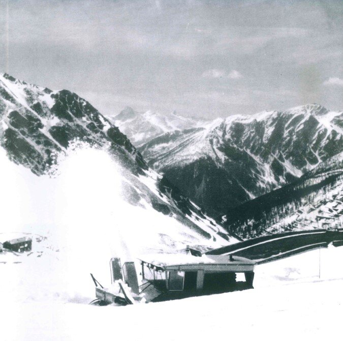 Schmidt Schneefräse beim Einsatz am grossen St. Bernhard (1963)