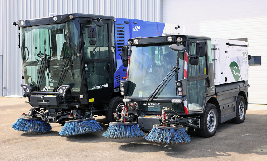 Des virages serrés aux longs trajets : le compact eSwingo 200+ offre une trémie de 2 m³ pour un nettoyage agile dans les espaces urbains, tandis que l'eCleango 550 se fraye un chemin à travers les itinéraires à fort volume grâce à sa capacité de 5.2 m³, idéal pour les villes qui ont besoin de balayer plus et de s'arrêter moins.