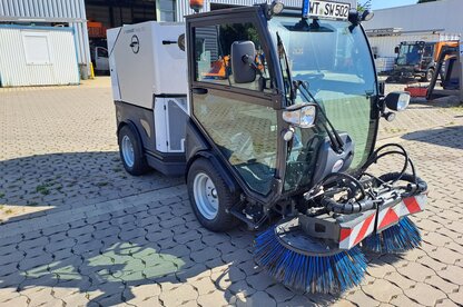 Schmidt | Flexigo 150 Kompaktkehrmaschine